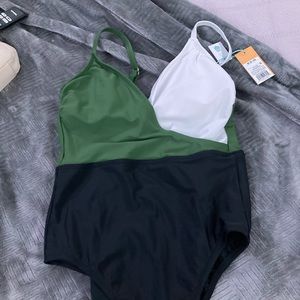 Bathing suit